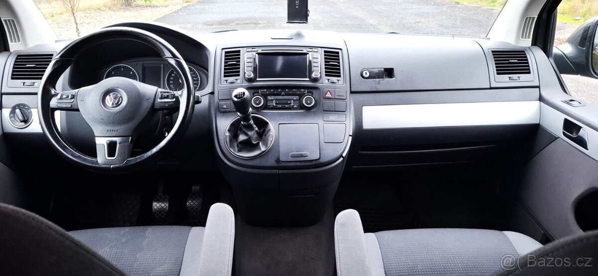 Volkswagen Multivan 2.0 103 Kw,7 - místné - 7