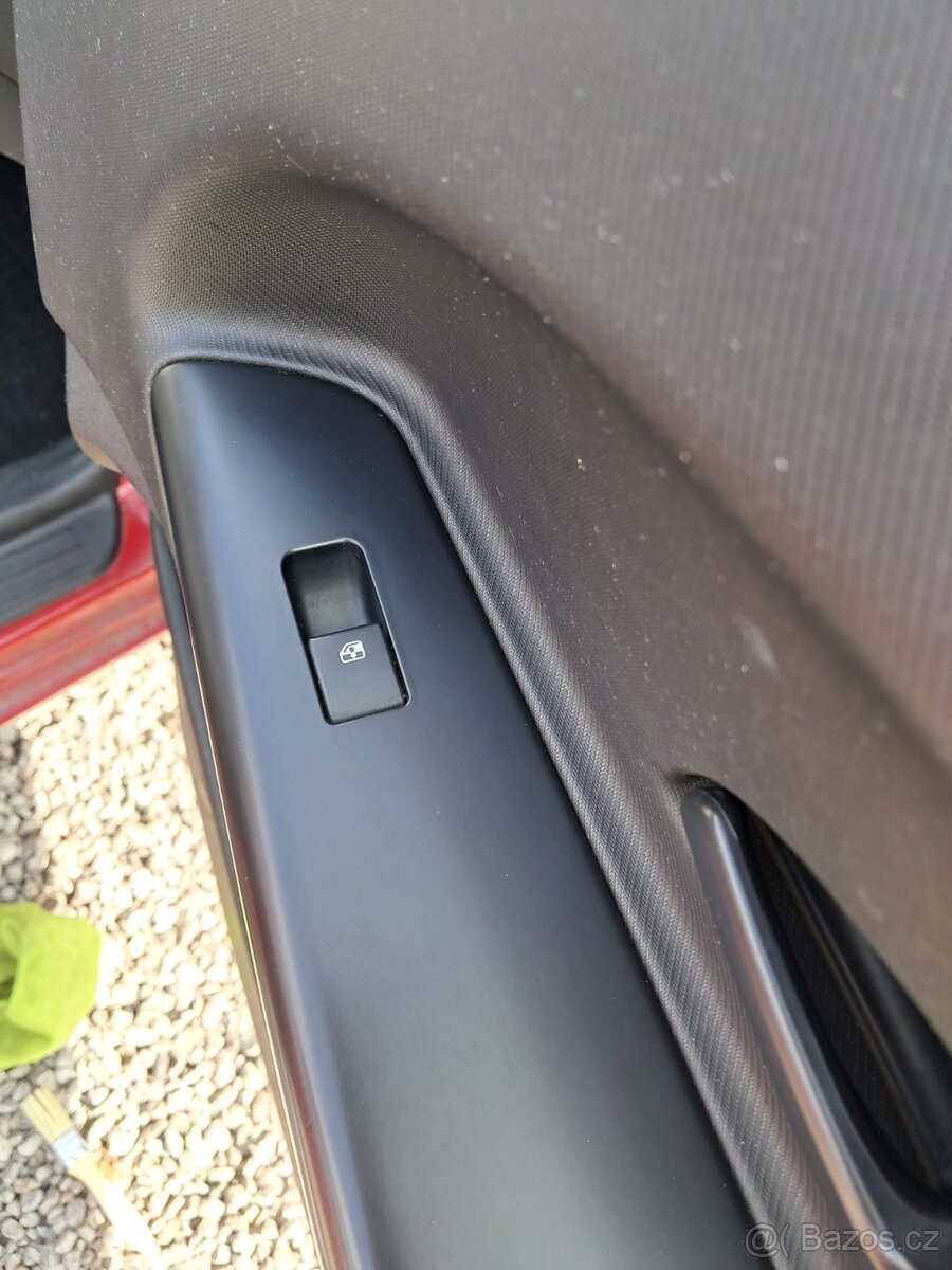 Kia Ceed 1.4 66 kW, r.v. 2010 - 7