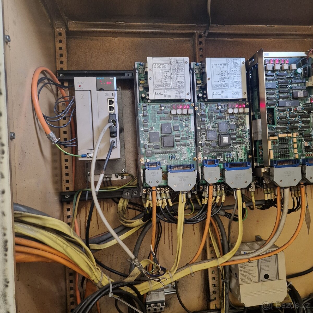 Cnc obrábací centrum MCFV 100 - 7