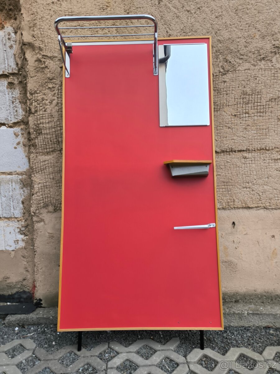 Retro koženková předsíňová stěna - Brusel 60. léta - 7