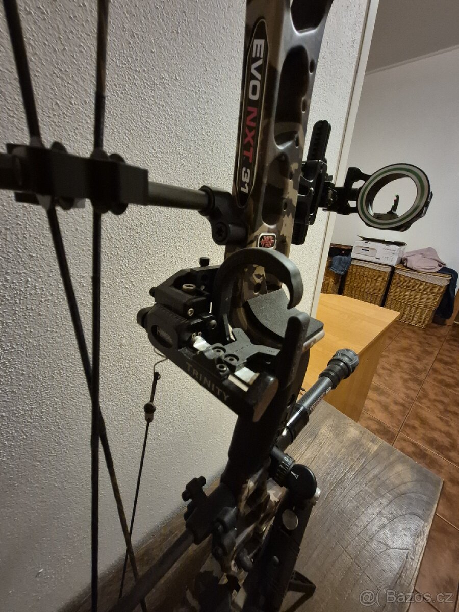 Kladkový luk PSE EVO NXT - LH - 7