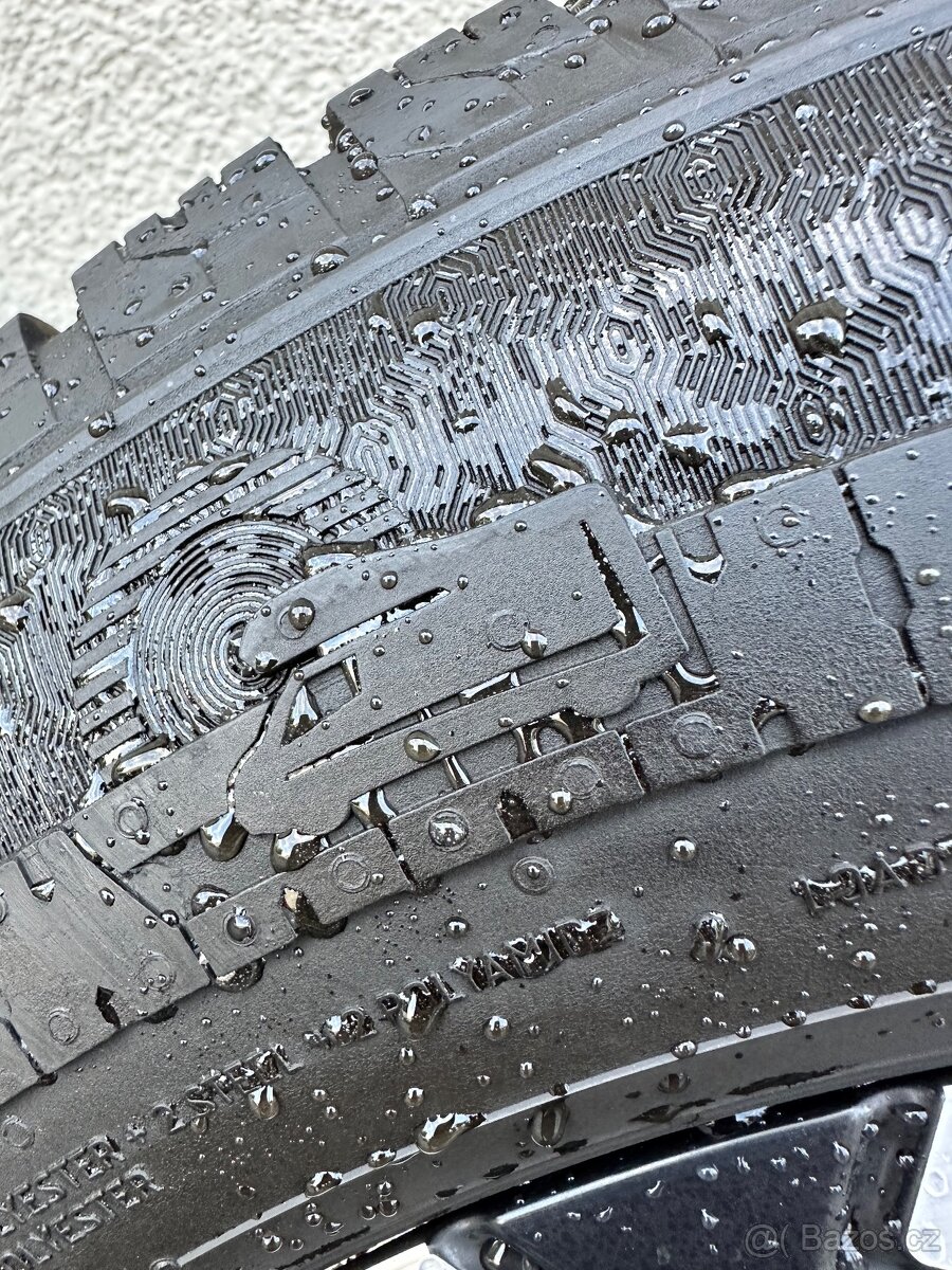 Prodám Alu kola 18 Silverline - 7