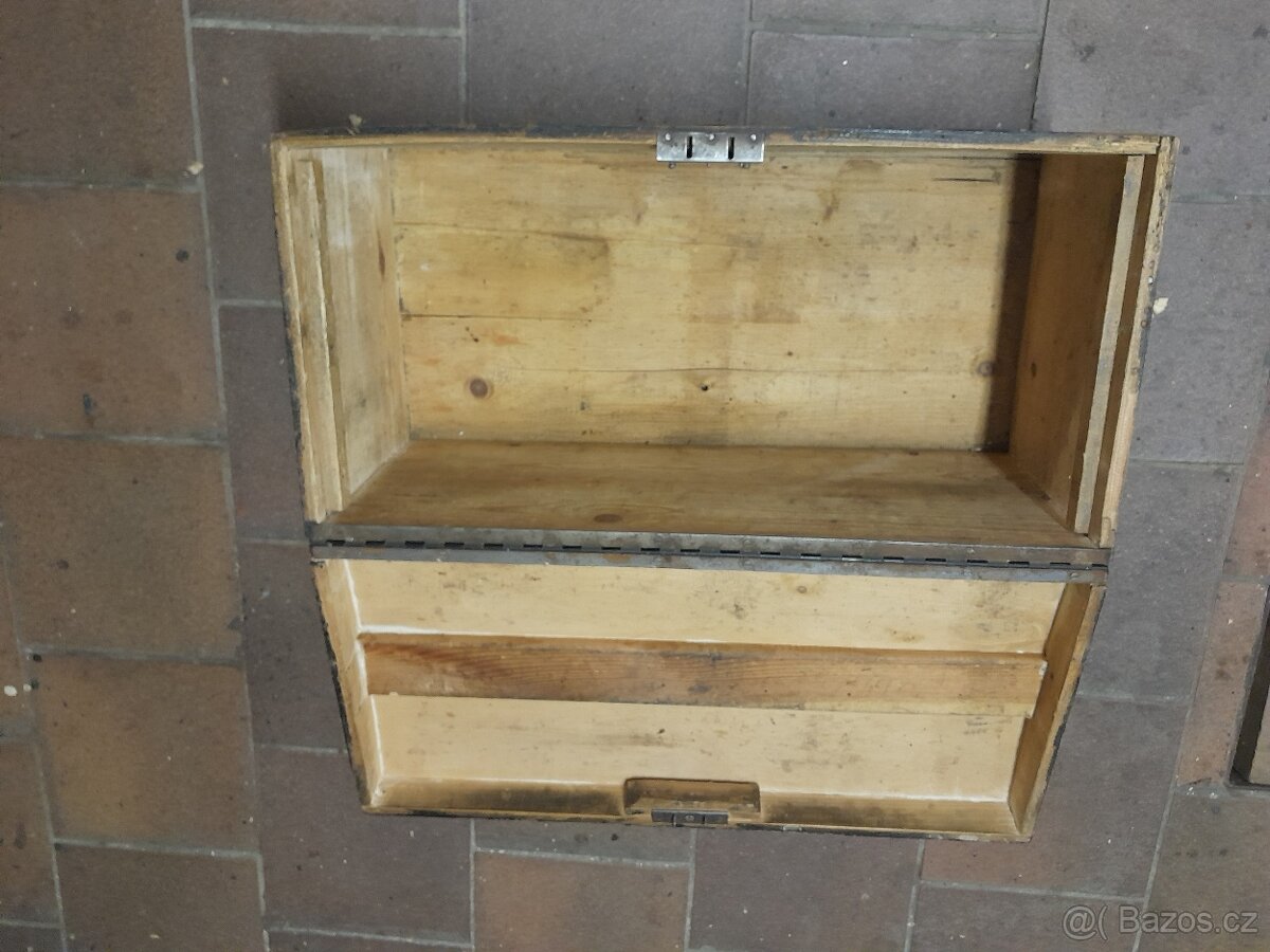 historická vojenská bedna - 7
