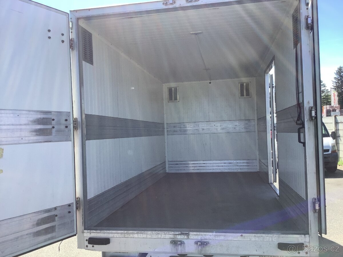 Prodam Renault Master 2,3 - 7