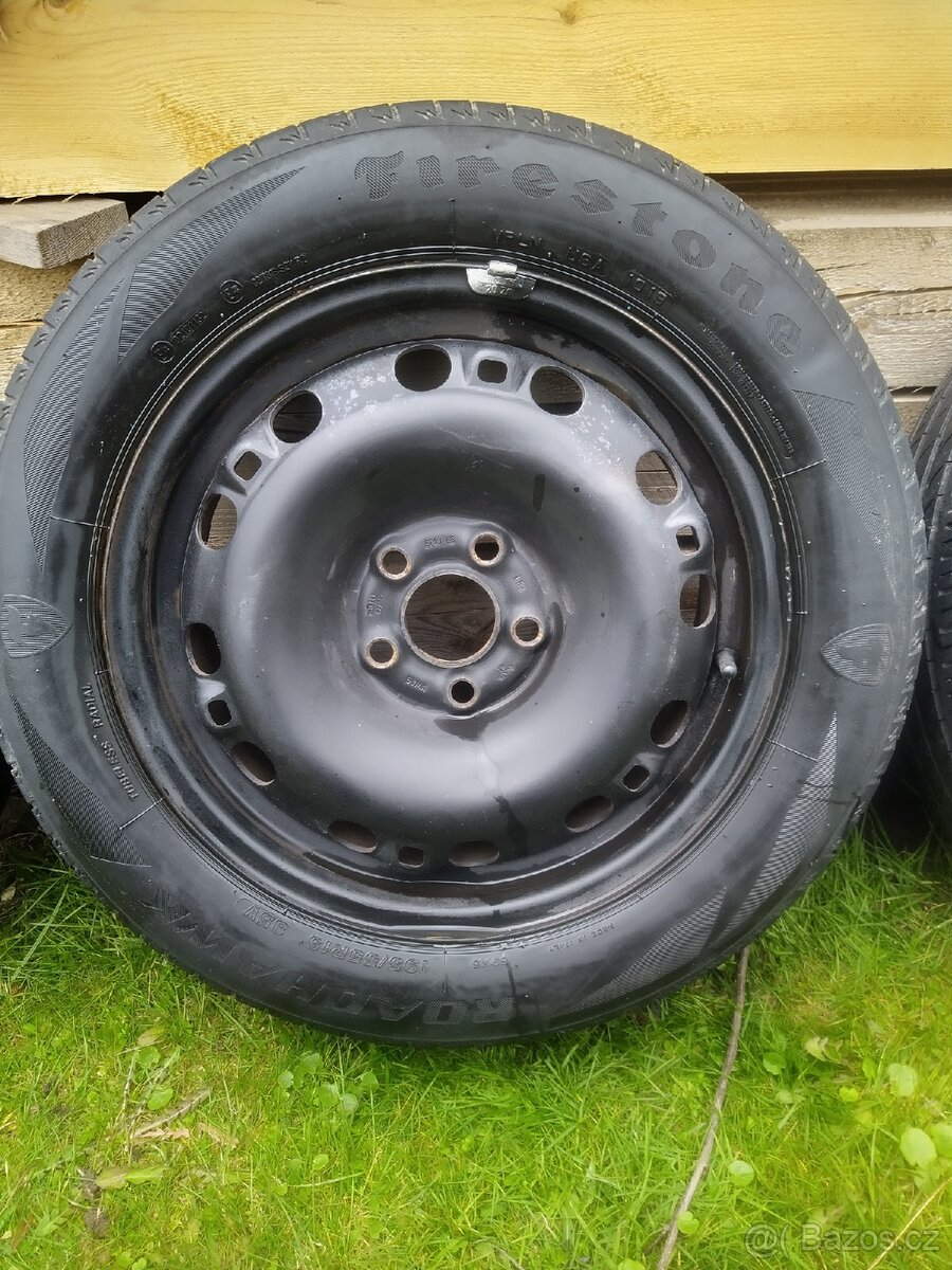 Letni pneu sada 195/55 r15, rafky 5x100 - 7