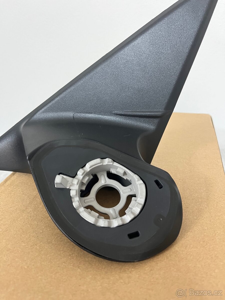 BMW F30 / F31 – držák zrcátka levý (montážní trojúhelník) - 7