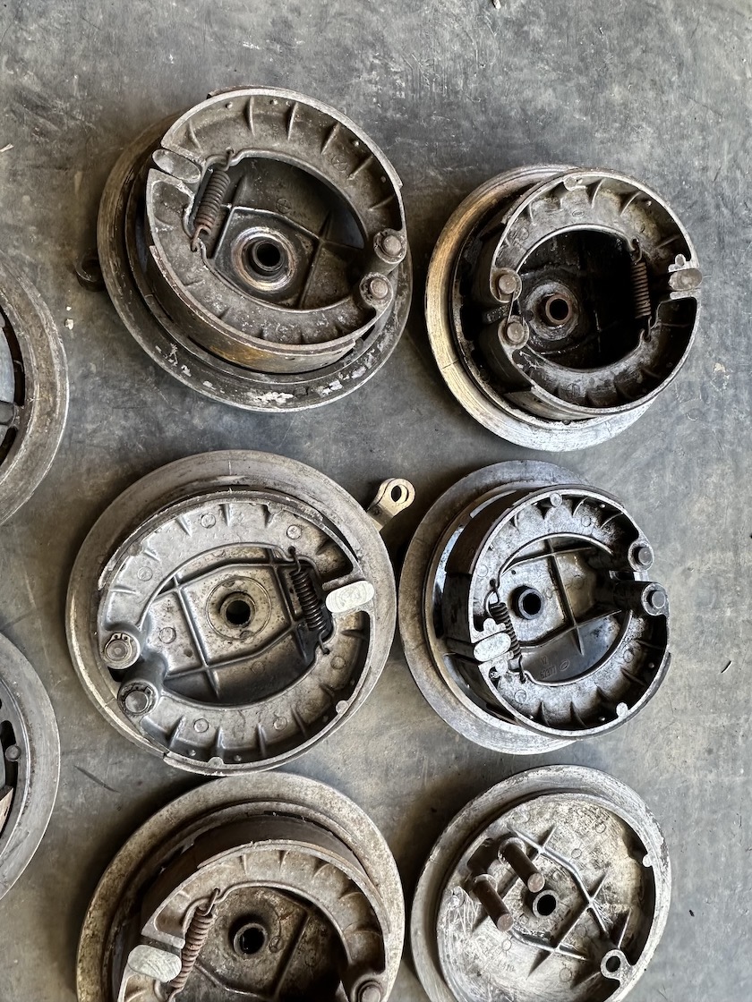 Predám brzdový štít JAWA 250/353 350/354 KYVAČKA - 7