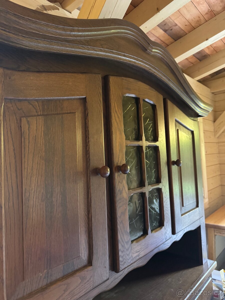 Dubová skříň antik - 7