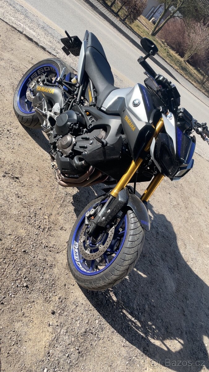 Yamaha mt09-SP - 7