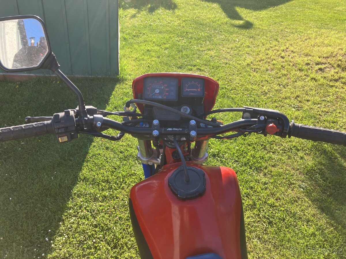 Honda xl600r - 7