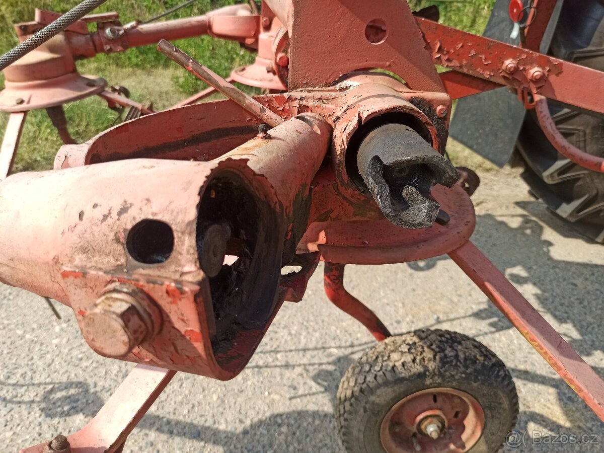 Obraceč sena fahr - 7