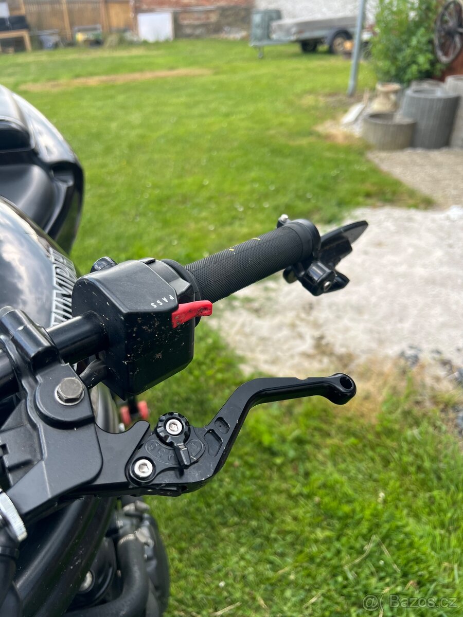 Triumph speed triple 955 - 7