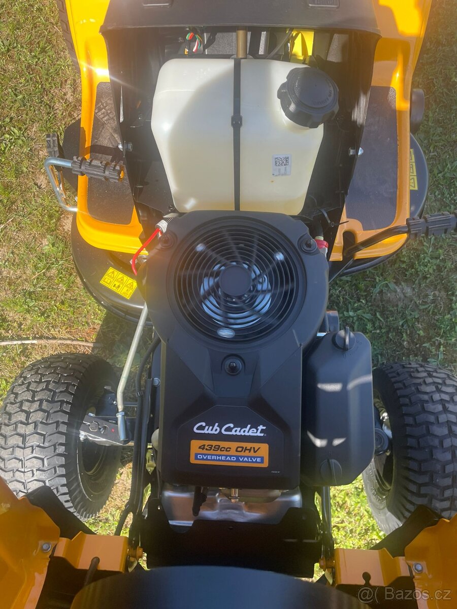 Zahradní traktor CubCadet LT2 (DEMO) - 7