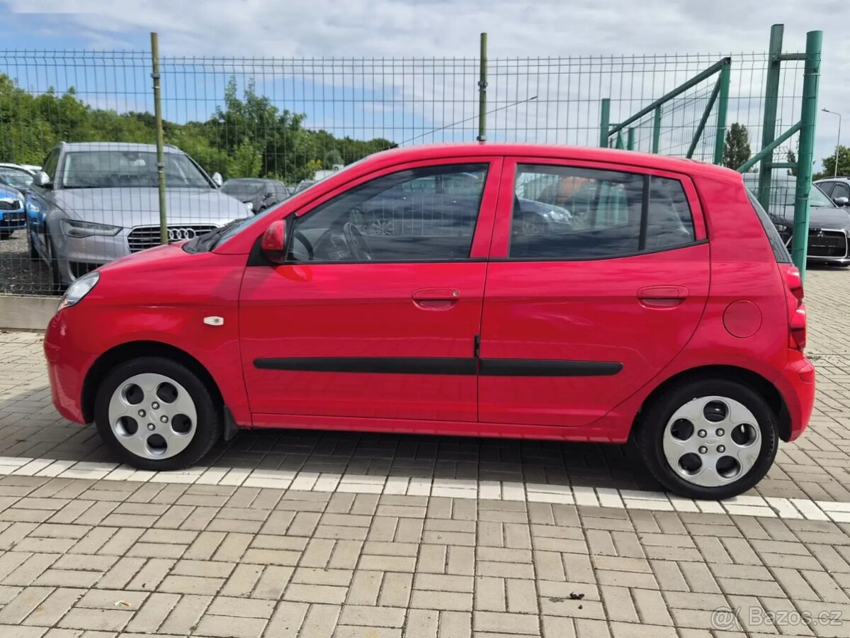 Kia Picanto - 7