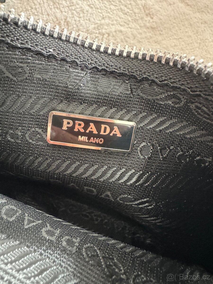 Prada Re-edition 2005 kabelka mini - 7