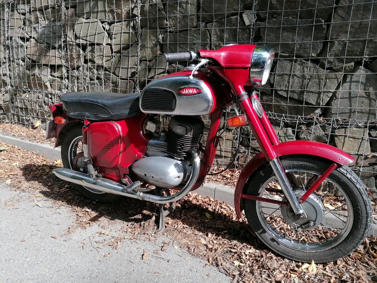 Jawa 250 /592 - 7