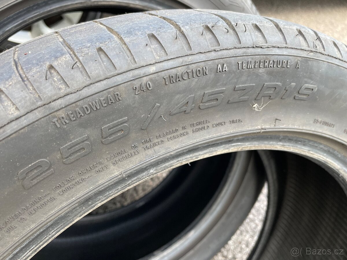 Letní pneu 255/45/19 - 7