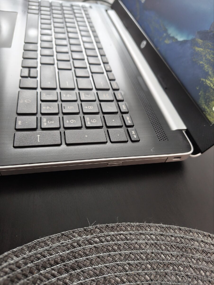 Notebook HP AMD 8GB RAM 1 TB HDD - 7