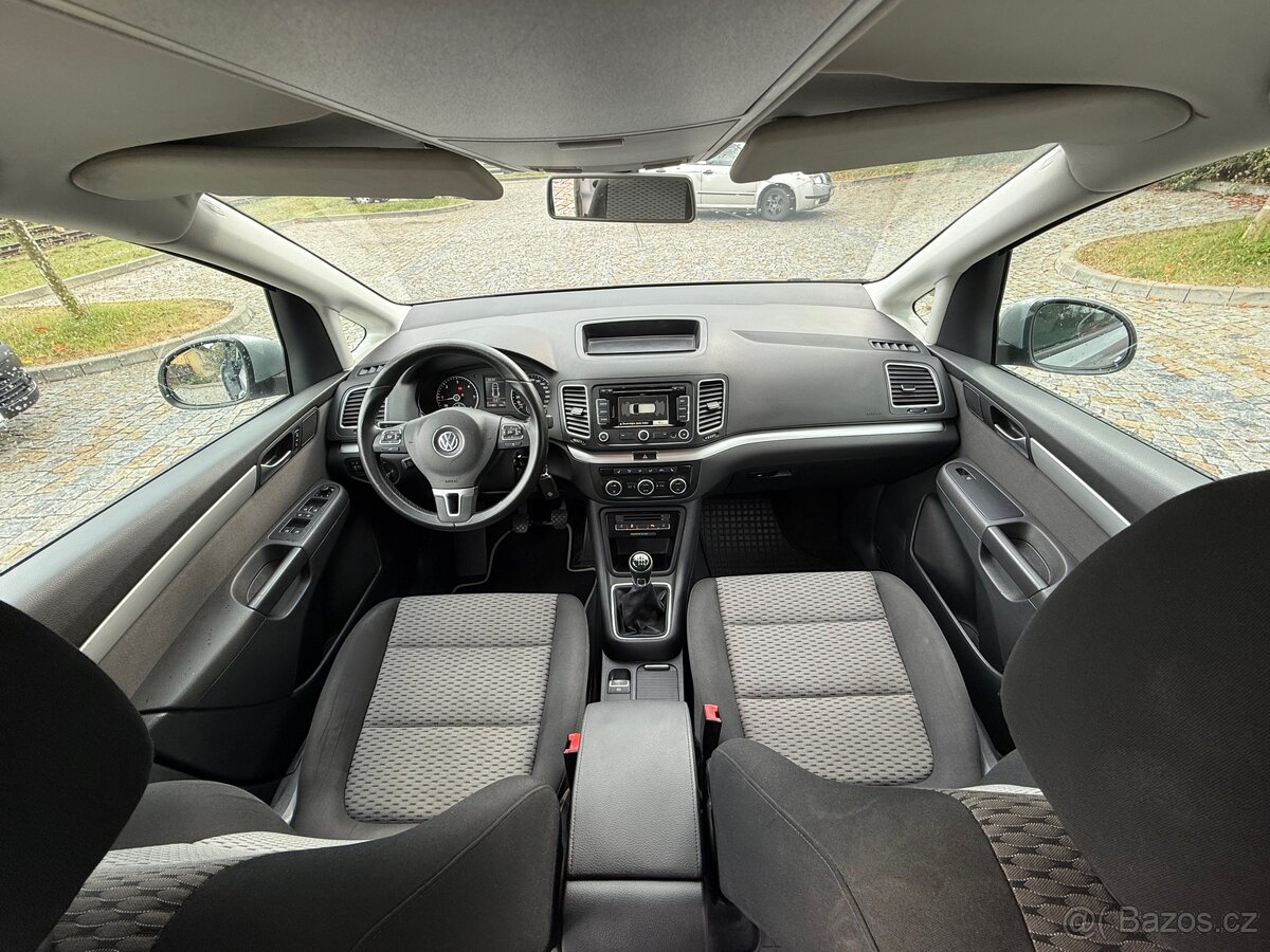 VW Sharan 2.0 TDI - 7