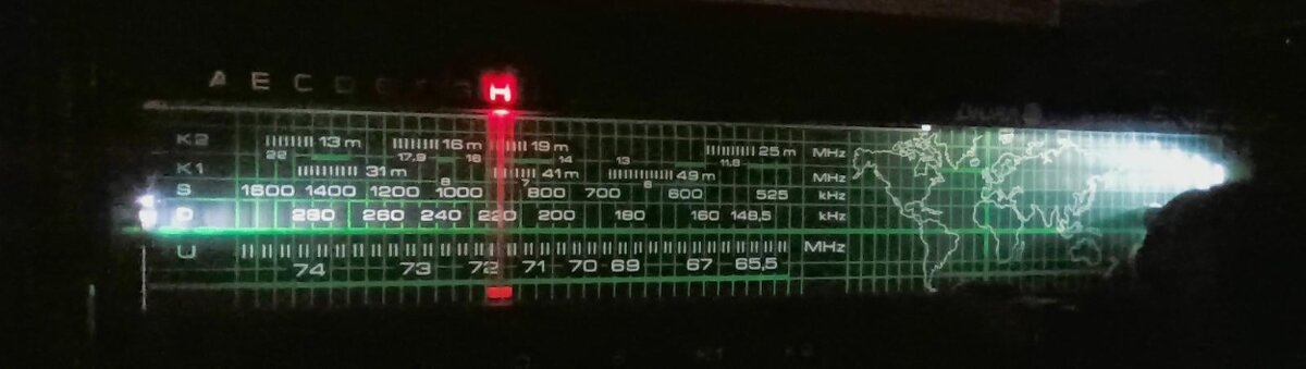 Retro stolní mono rádio Diora Sniežka R207 - 198ž - 7