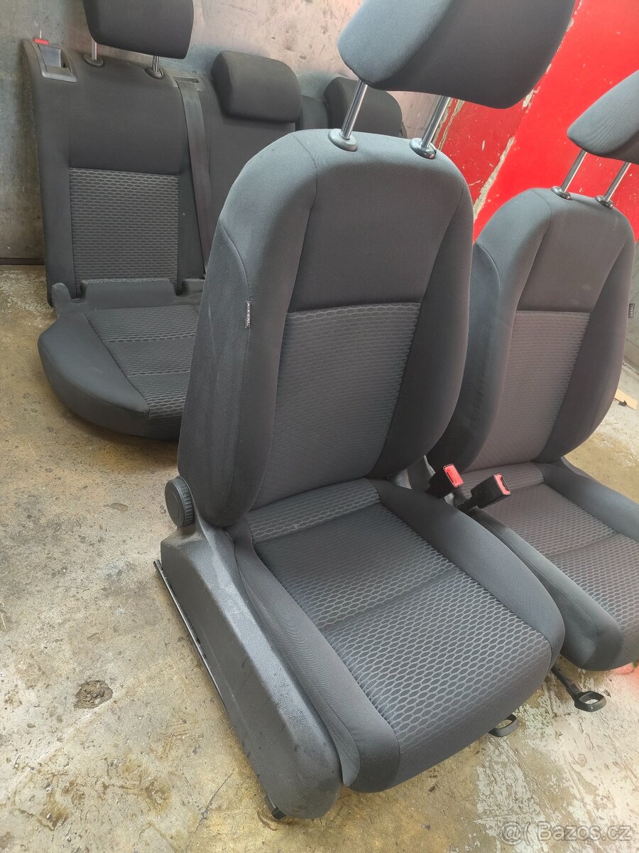 Sedačky Golf VI - HB - 7