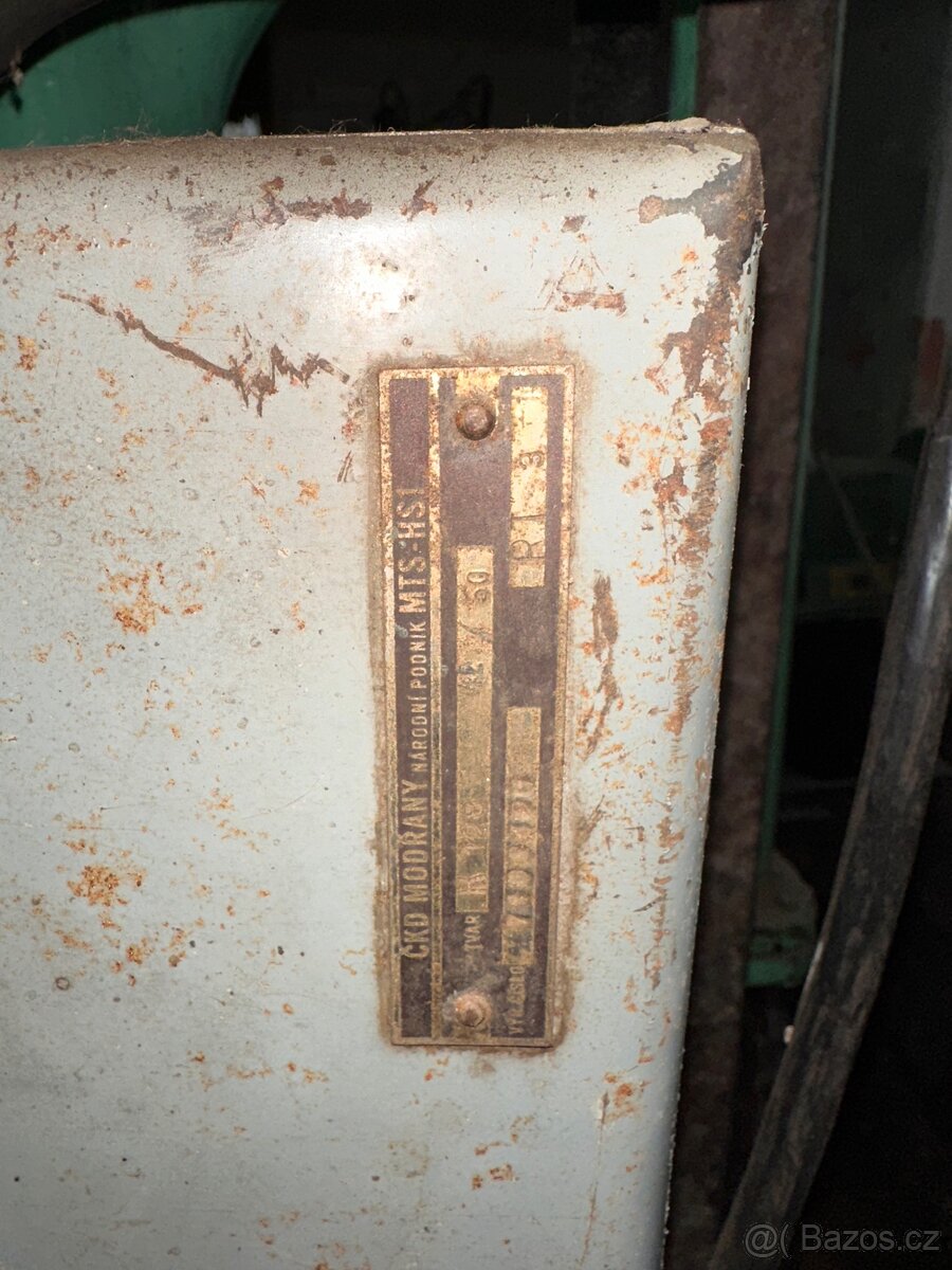 Stojanová vrtačka - 7