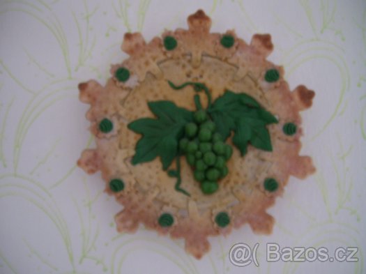 Ozdobné talíře a váza - 7