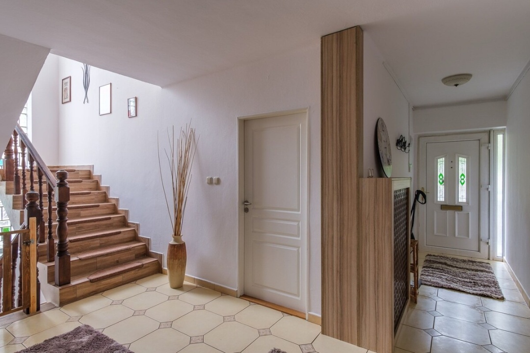 Prodej vícegeneračního domu Úštěk - 7