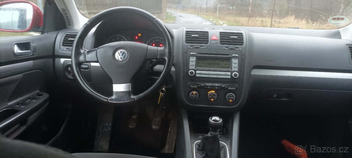 Prodám Volkswagen Golf 1.4 TSI , 103 KW , 162700 Km - 7