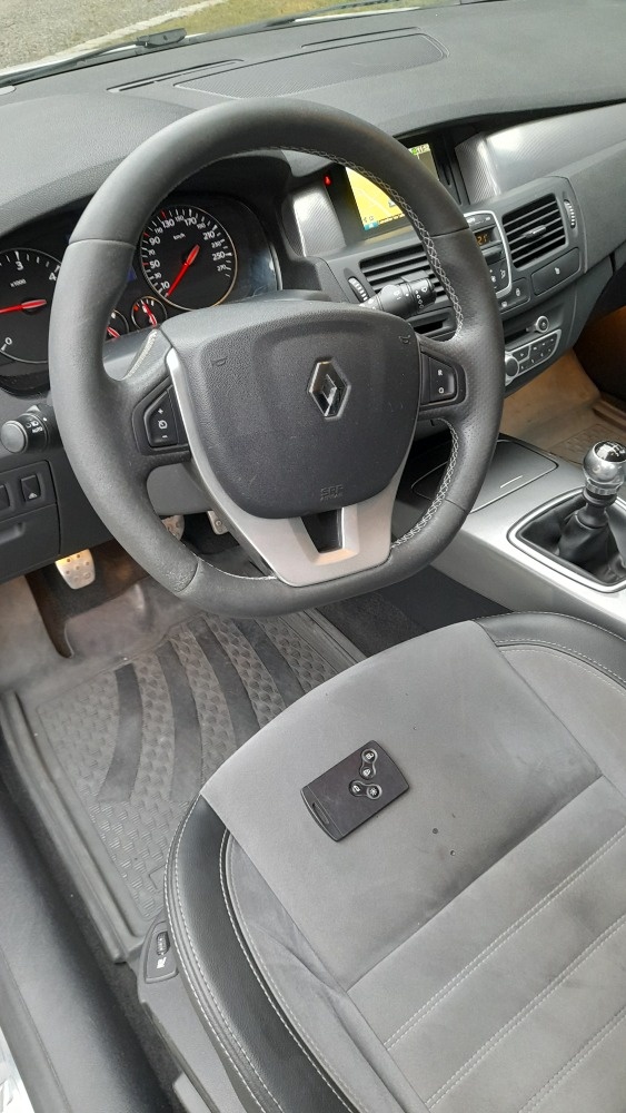 Renault Laguna III GT 2011 2.0D 131KW - 7