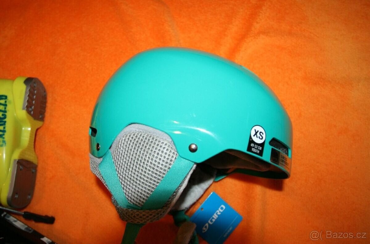 detské lyže atomic 70 cm , lyžáky - 7