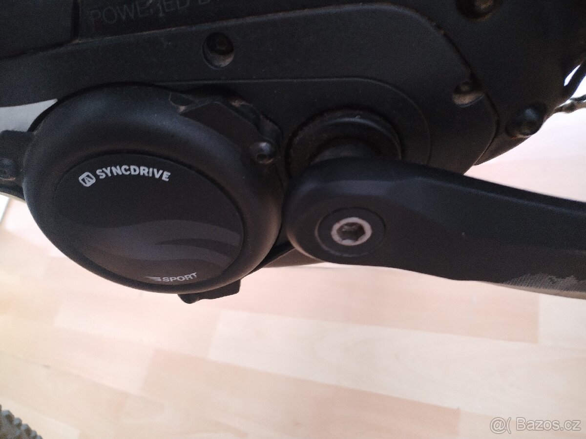 Elektrokolo Giant Dirt E, motor Yamaha - 7