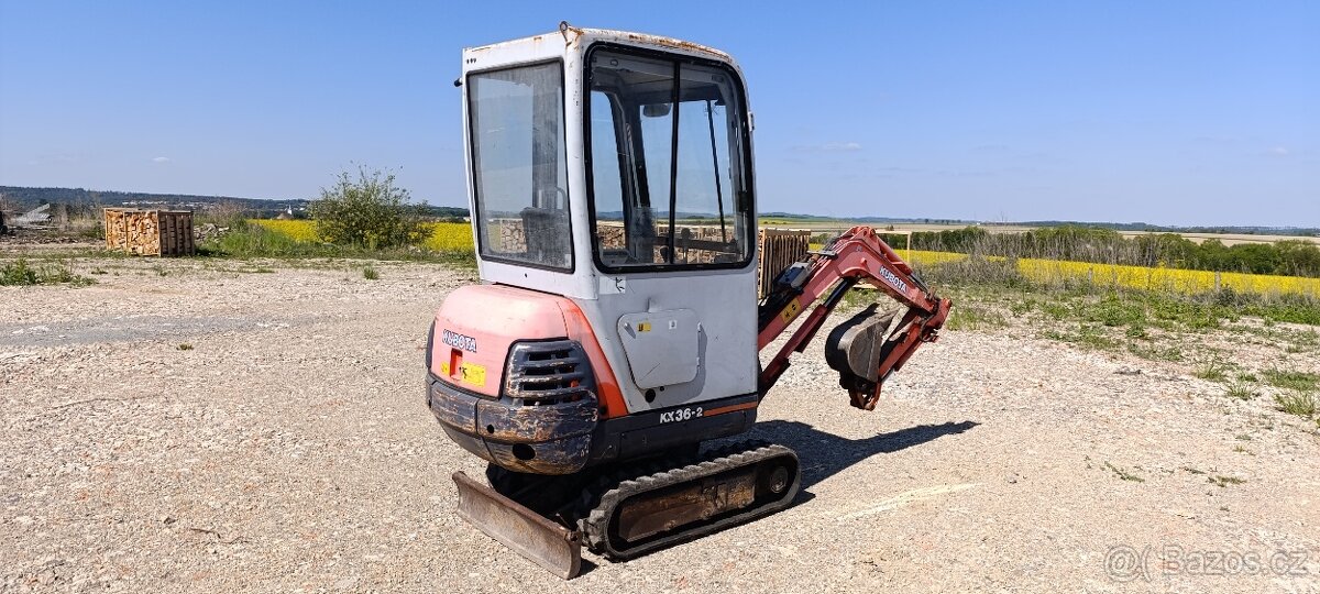 Prodám minibagr Kubota - 7