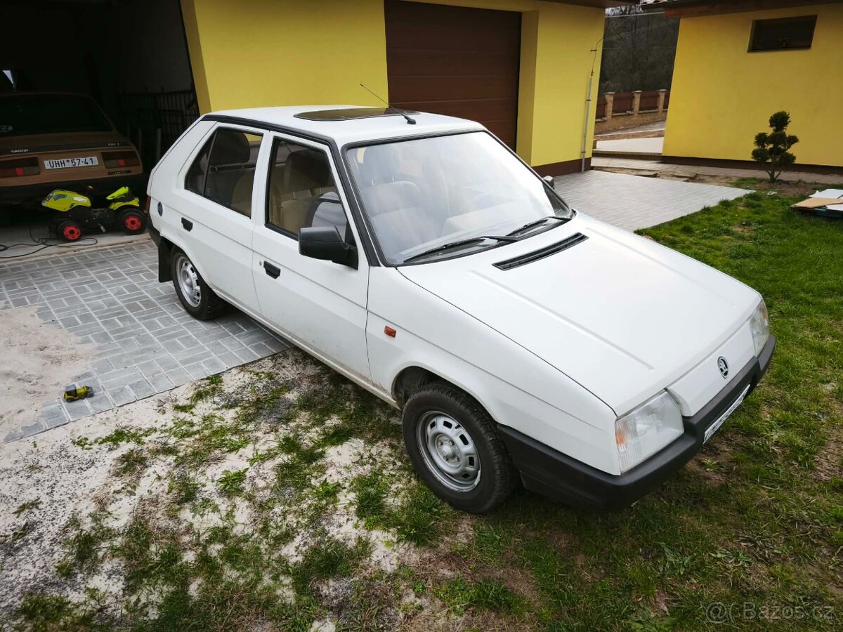 Škoda Favorit - 7