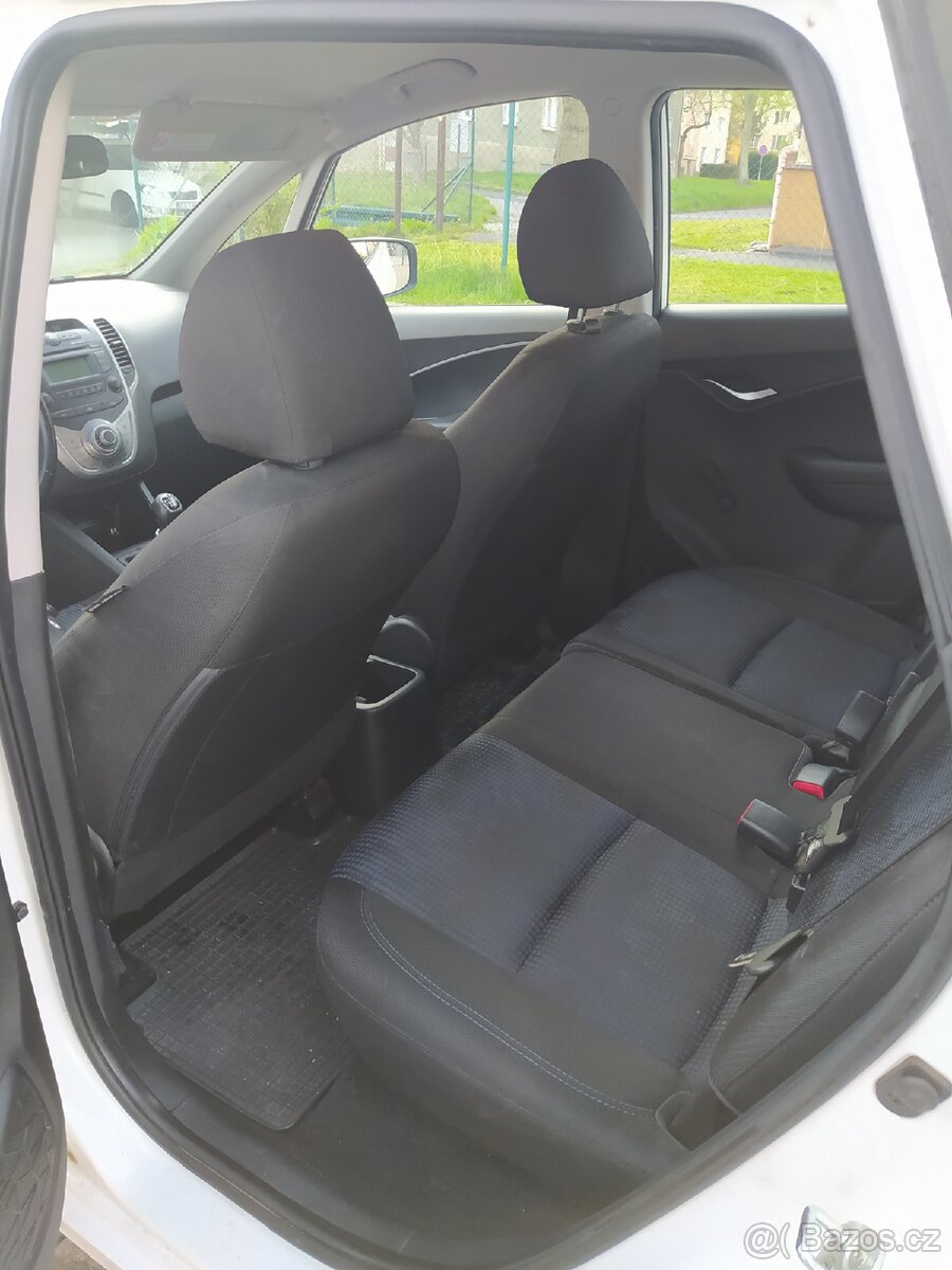 Hyundai iX20 1.4i CVVT, 1.maj, ČR, 2013 - 7