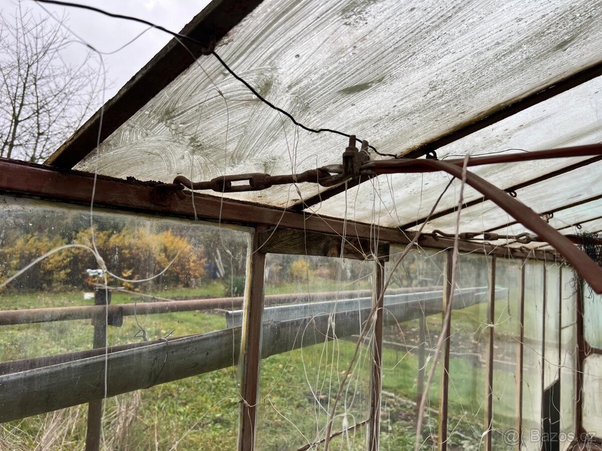 Skleník - 7