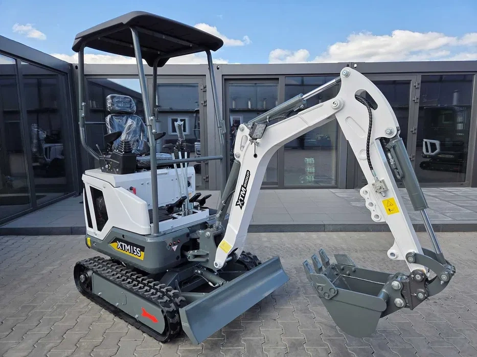 Minibagr XTM X15 bez kabiny - 7