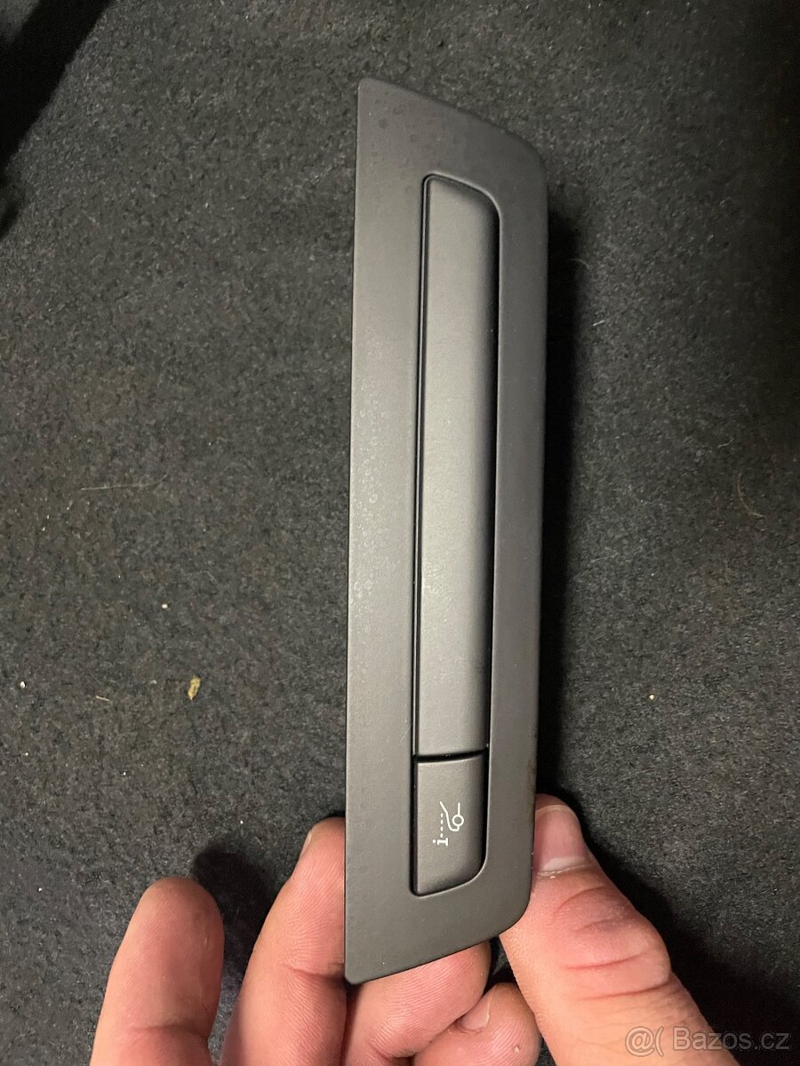 BMW 650i náhradní díly elektronika - 7