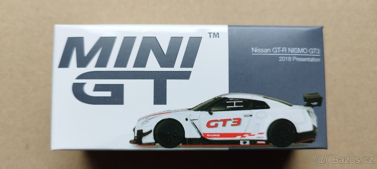 Mini GT - 7