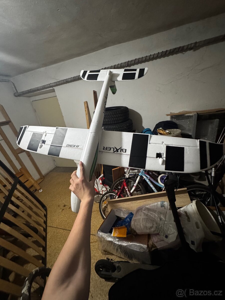 H-King Bixler 1 – RC letadlo 1400 mm, nepevna cena - 7