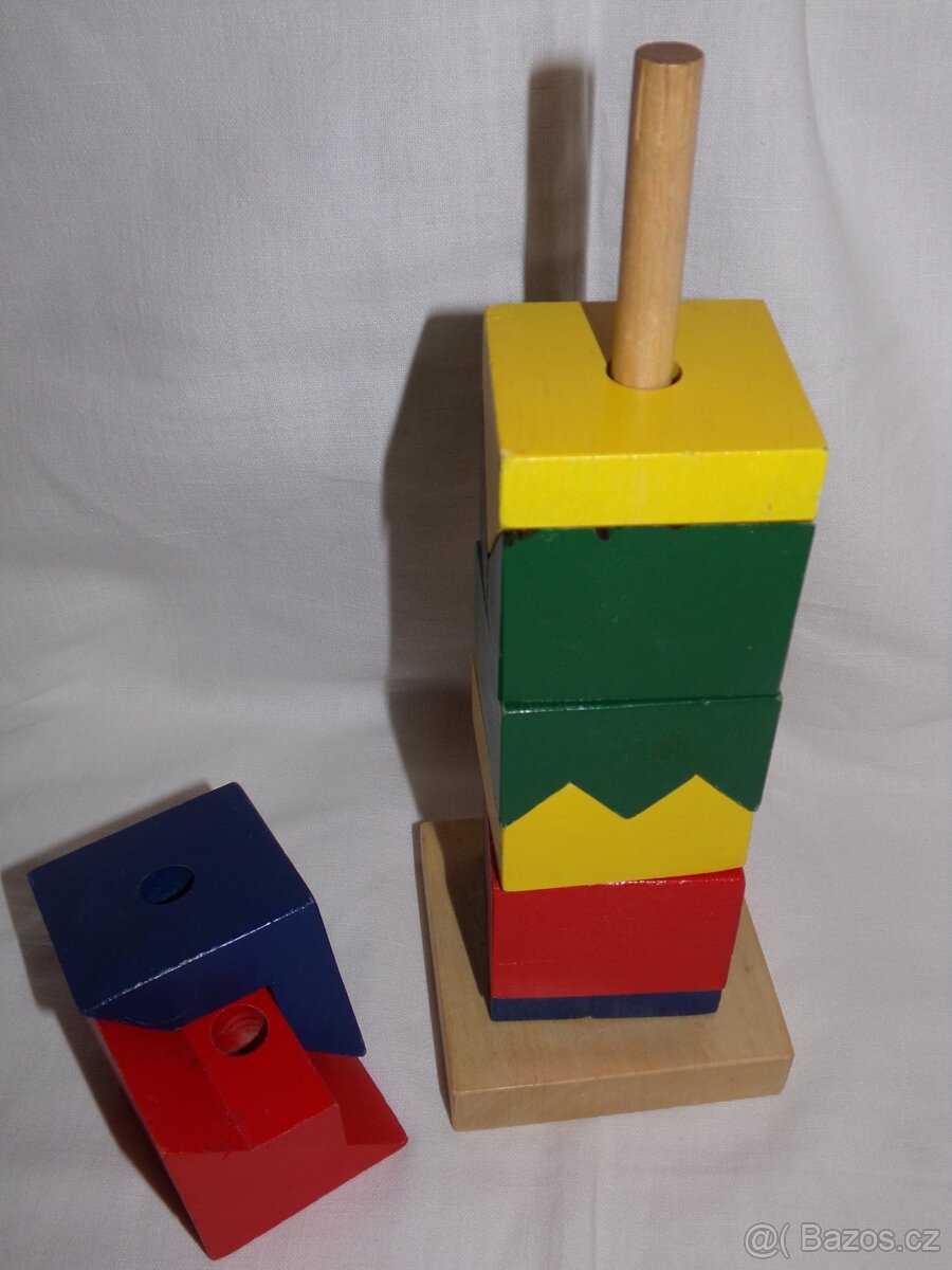 Staré dřevěné HRAČKY, VĚŽ, AUTO, NÁŘADÍ, LOUTKY, VESNICE - 7