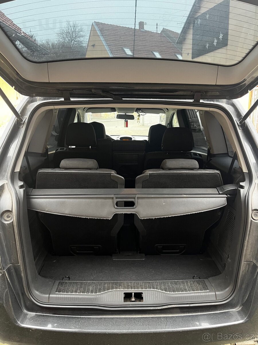 Opel Zafira B - 7.míst - 7