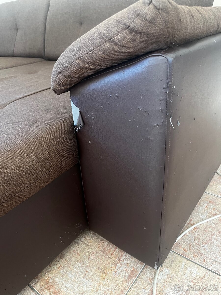 Velký rozkládací gauč - 7