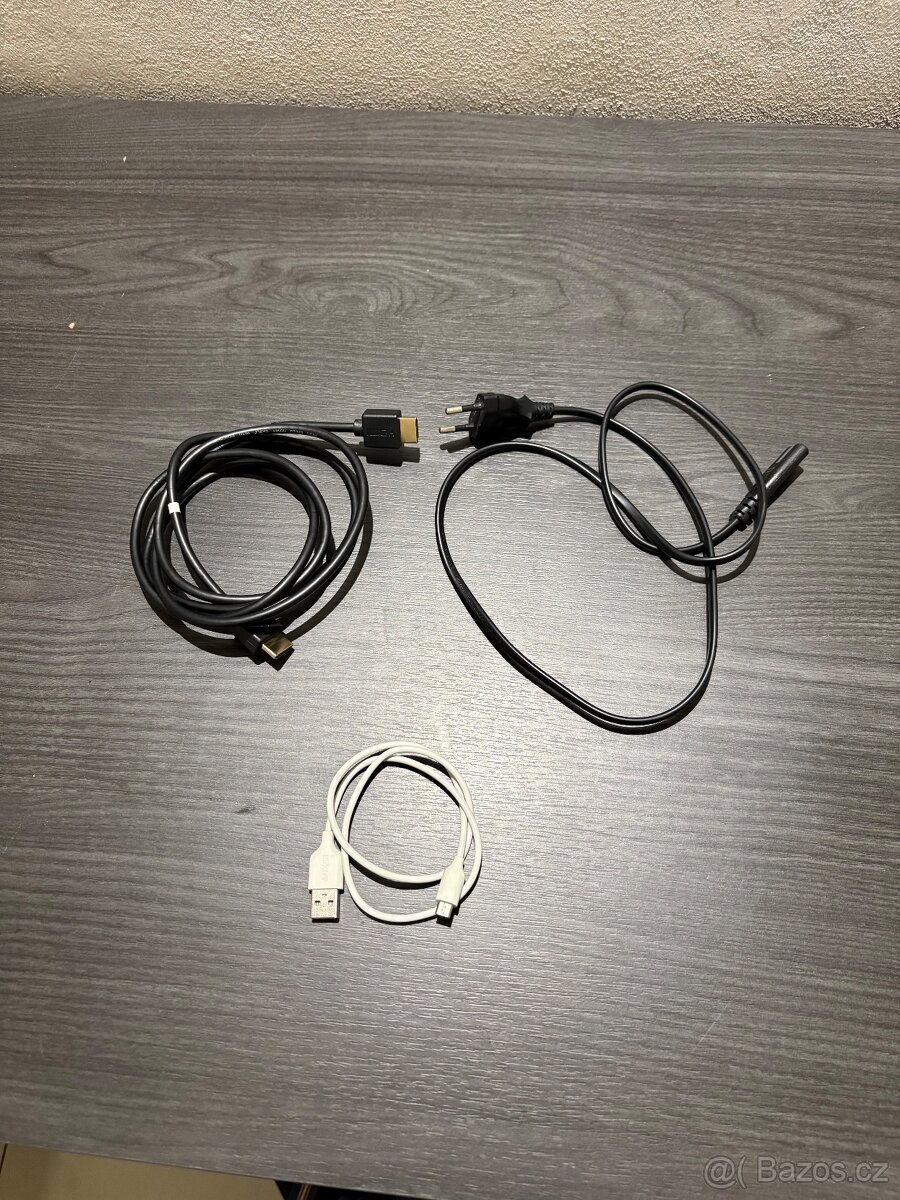 Sony PlayStation 4 – 500 GB + 2 HRY - 7