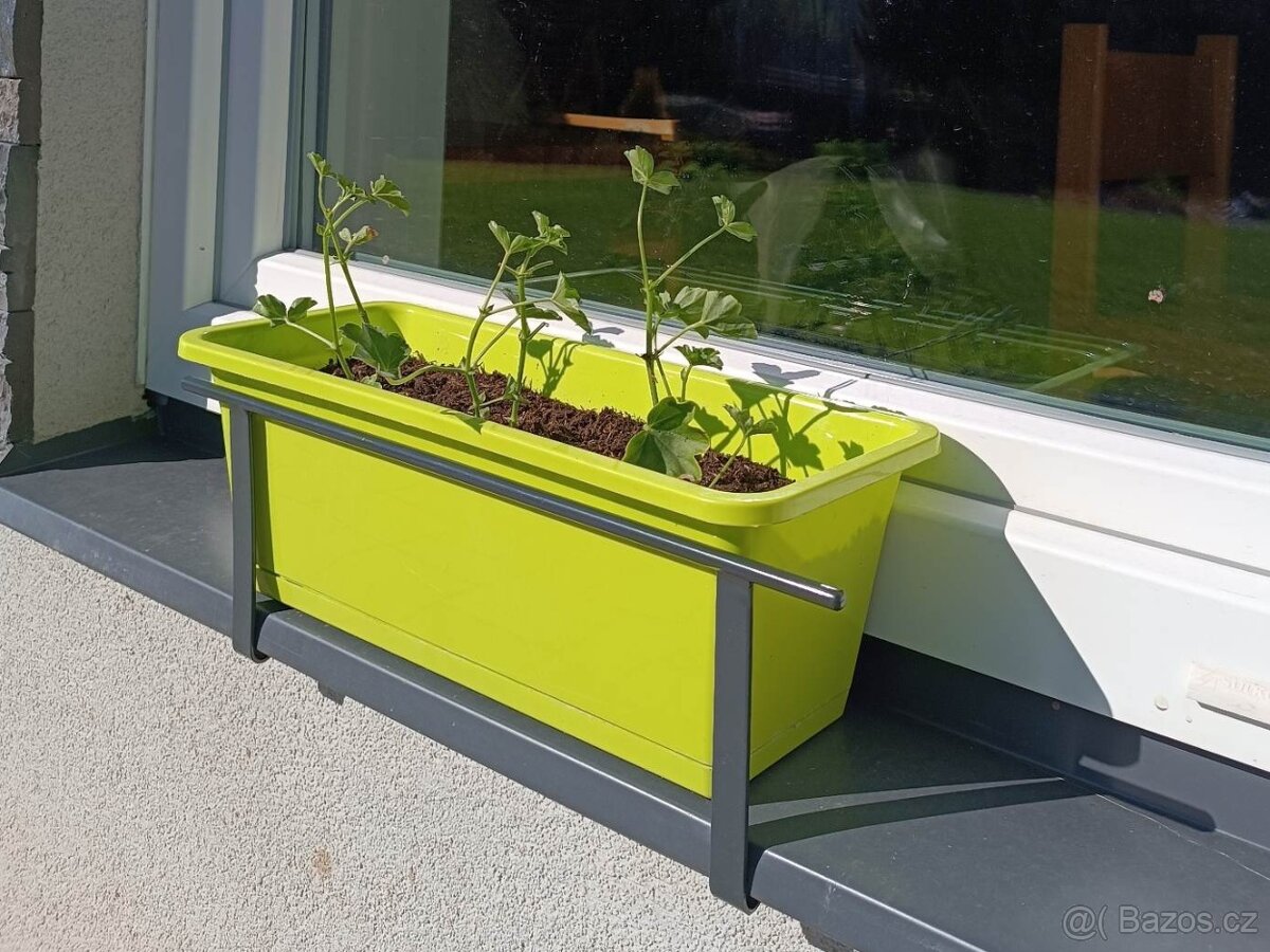 Držák květinových truhlíků BV - Instalace bez vrtání - 7