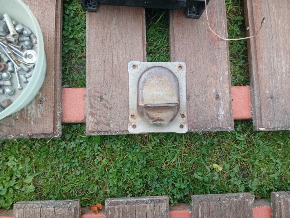 Dvoukřídlá brána s elektrickým pohonem - 7