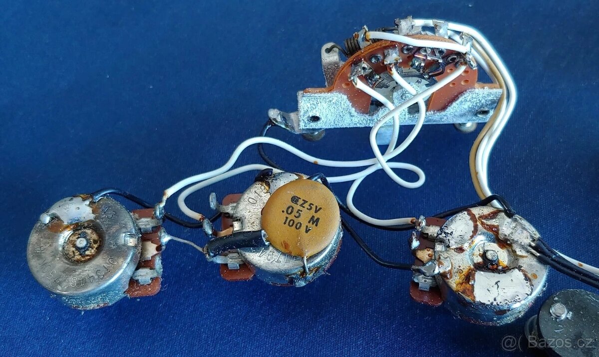 Greco Stratocaster Spacey Sound 81- snímače USA Fender 79-81 - 7