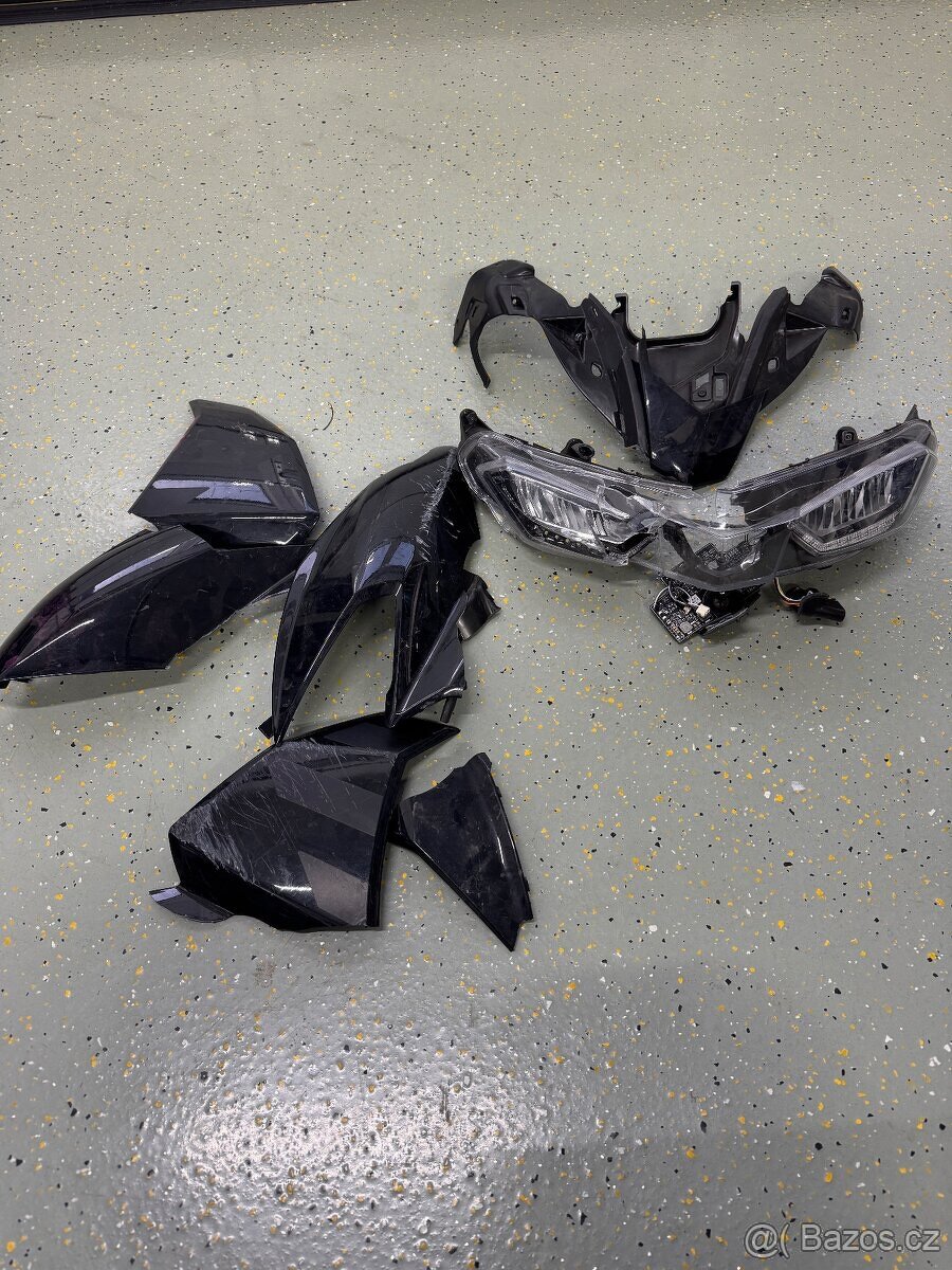 Aprilia SR GT 125 - 7