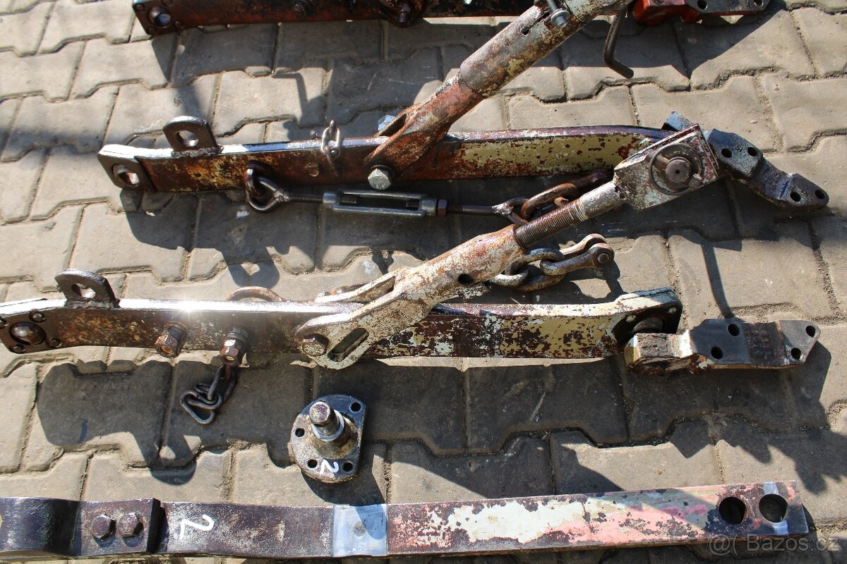 Zetor 6911 ramena konzole trn držák 3. bod - 7