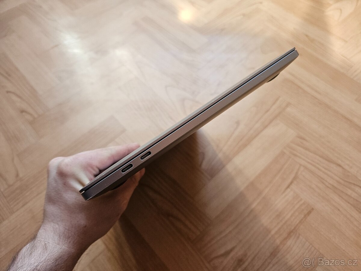 MacBook M2 Pro 2022 13" - 7